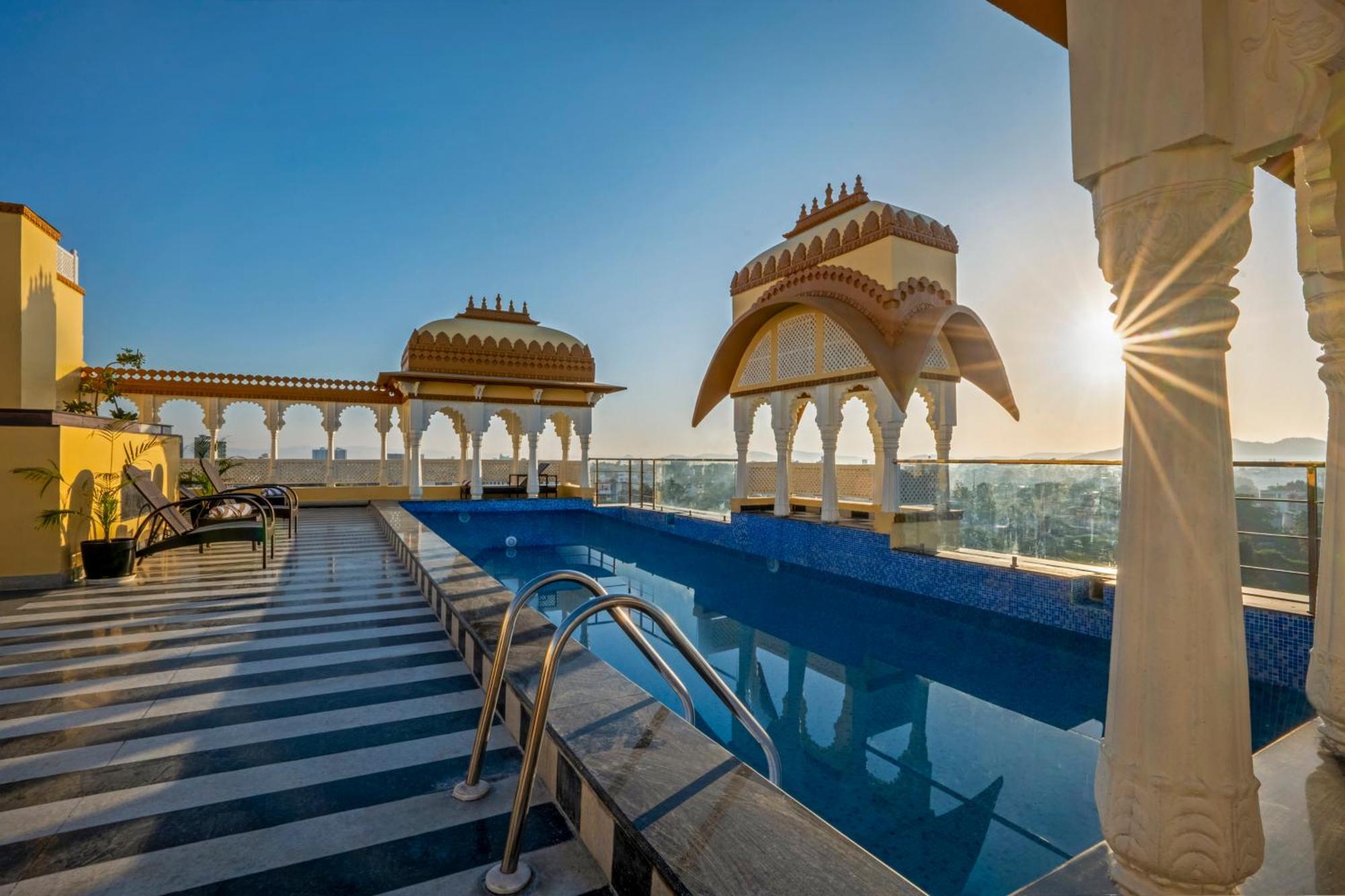 Hotel Sterling Balicha Udaipur Extérieur photo