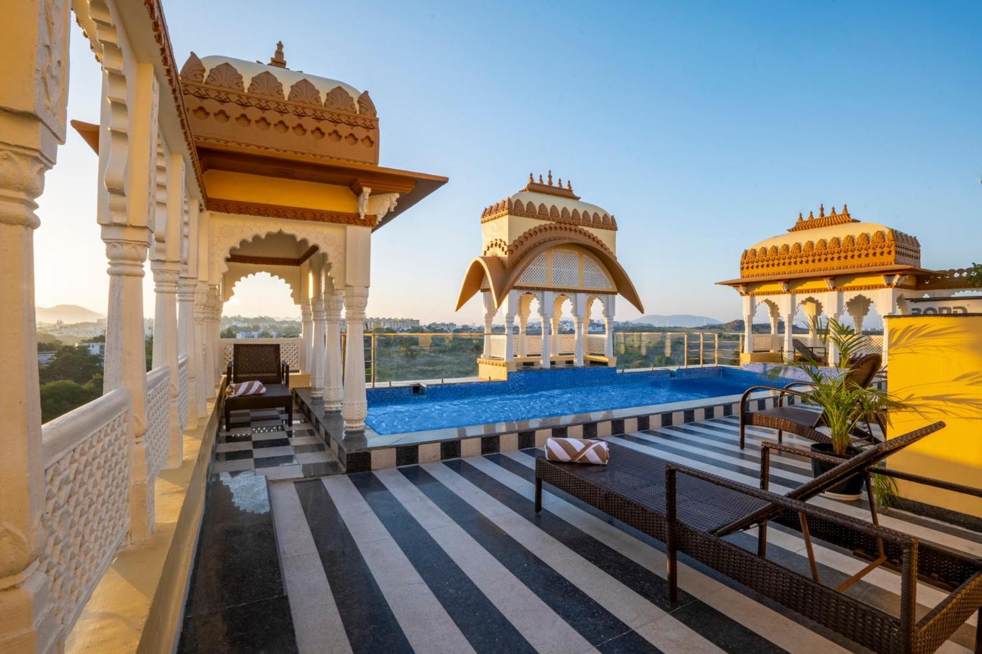 Hotel Sterling Balicha Udaipur Extérieur photo