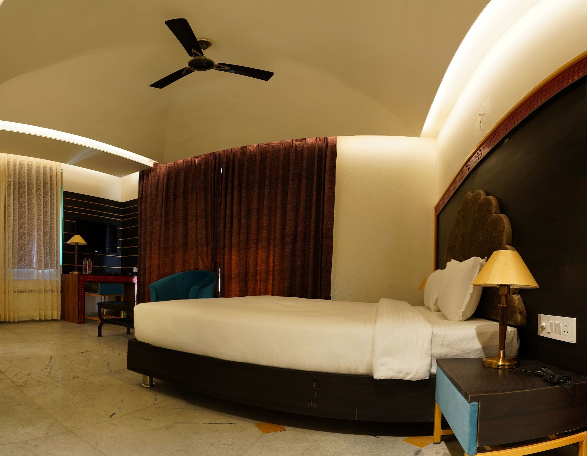Hotel Sterling Balicha Udaipur Extérieur photo